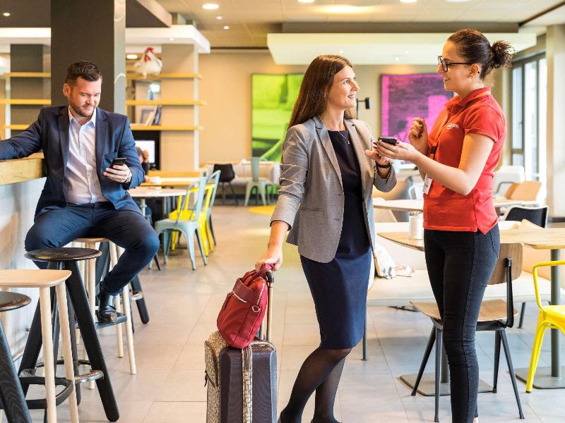 ibis Zurich Messe Airport - Genel