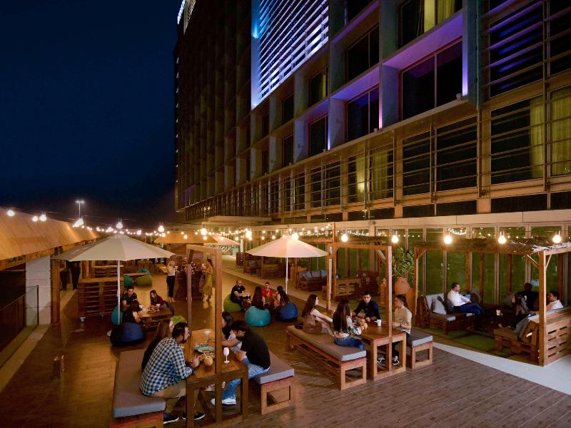 Novotel Abu Dhabi Al Bustan - Bar