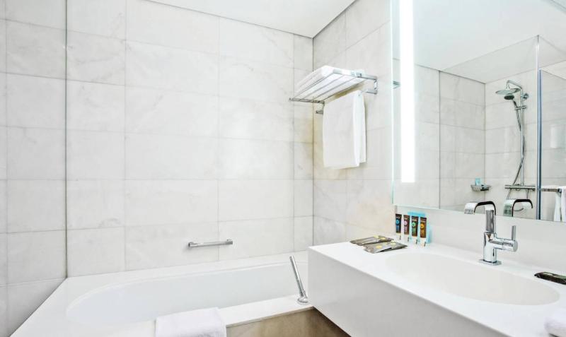Novotel Abu Dhabi Al Bustan - Oda