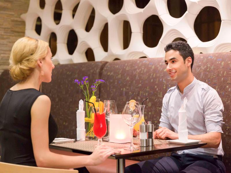 Novotel Abu Dhabi Al Bustan - Restoran