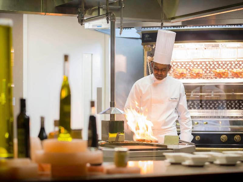 Novotel Abu Dhabi Al Bustan - Restoran