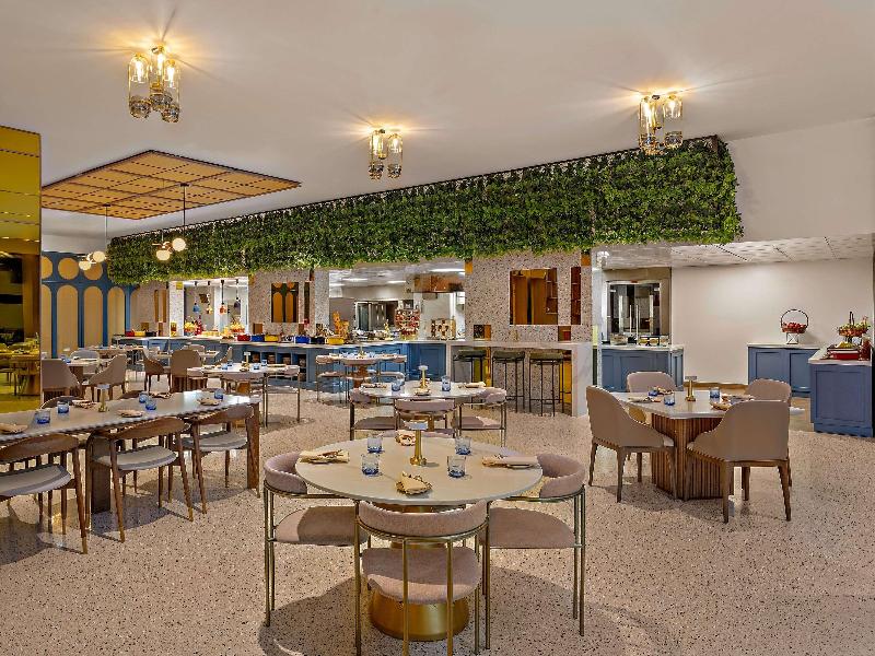 Novotel Abu Dhabi Al Bustan - Restoran