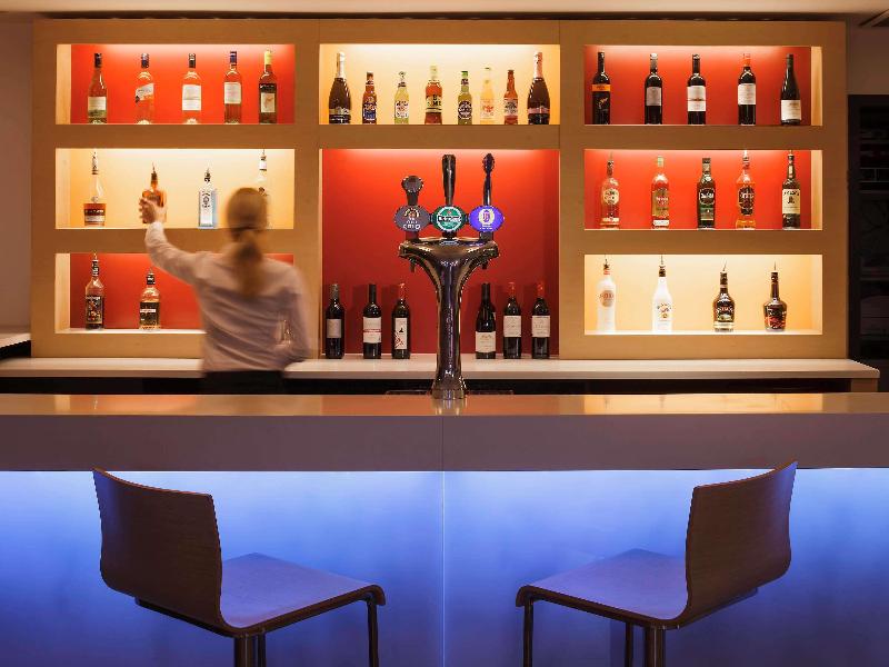 Ibis London Docklands Canary Wharf - Bar