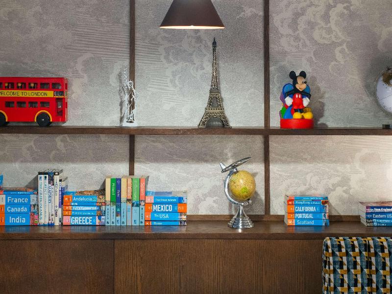 ibis Styles London Gatwick Airport - Genel