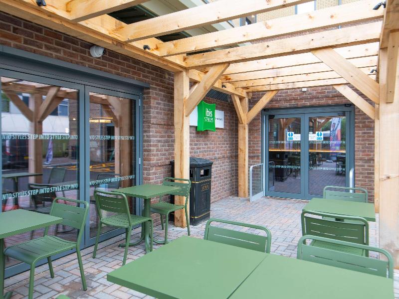 ibis Styles London Gatwick Airport - Genel