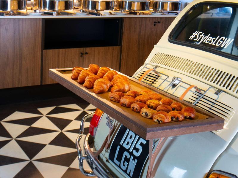 ibis Styles London Gatwick Airport - Restoran