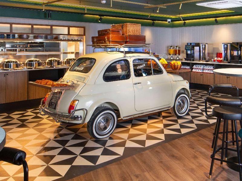ibis Styles London Gatwick Airport - Restoran
