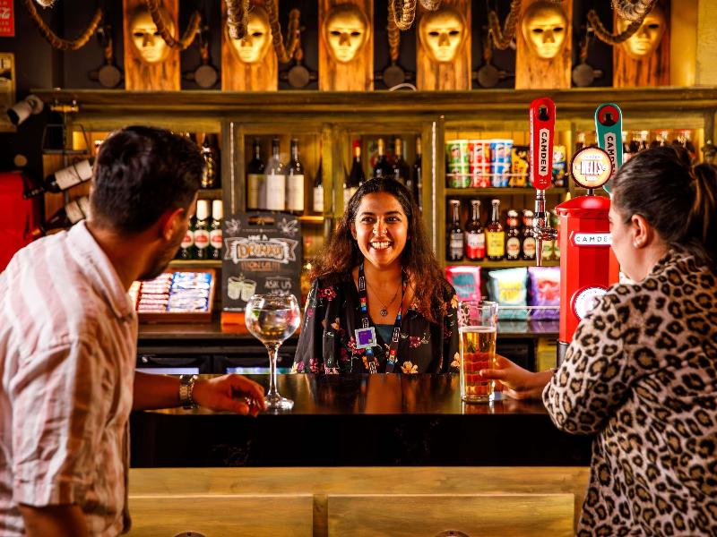 Ibis Styles London Southwark - Borough Pazarı'nın - Bar