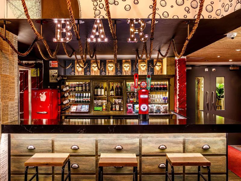 Ibis Styles London Southwark - Borough Pazarı'nın - Bar