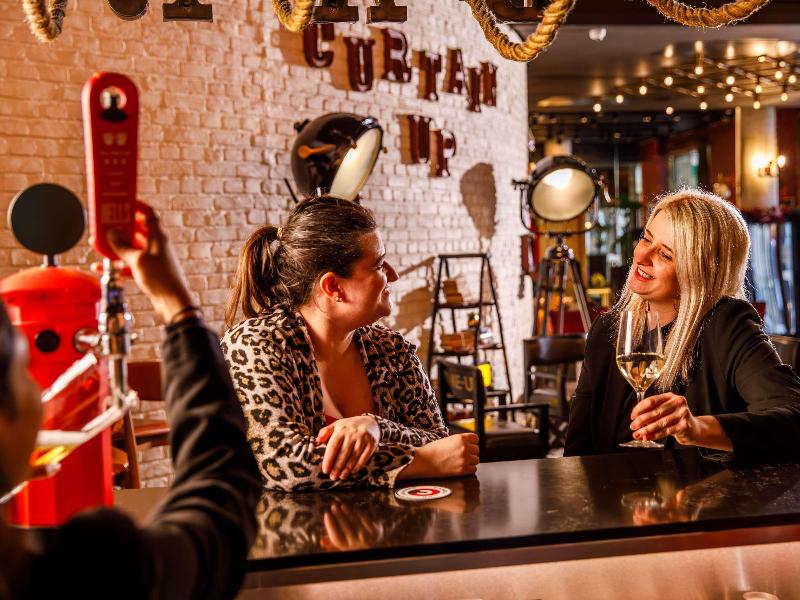 Ibis Styles London Southwark - Borough Pazarı'nın - Bar