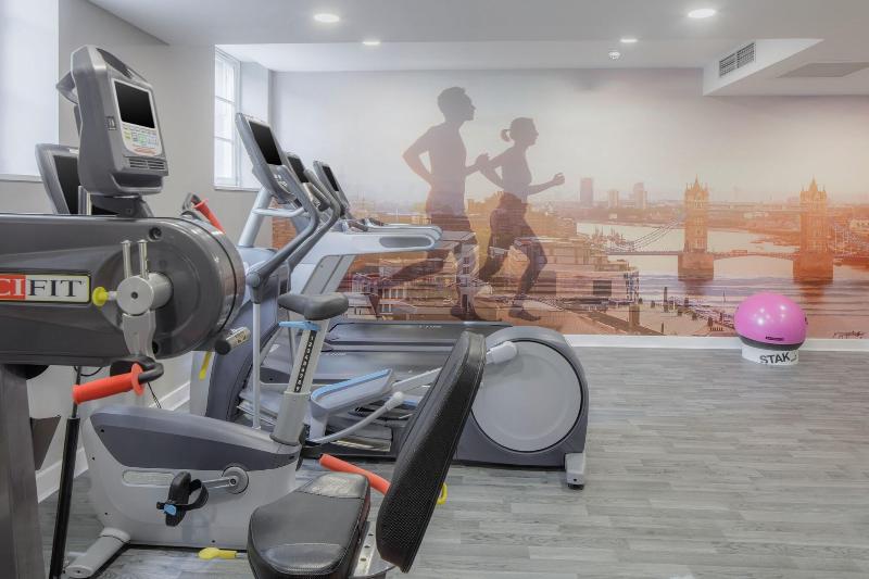Doubletree by Hilton Greenwich - Aktivite