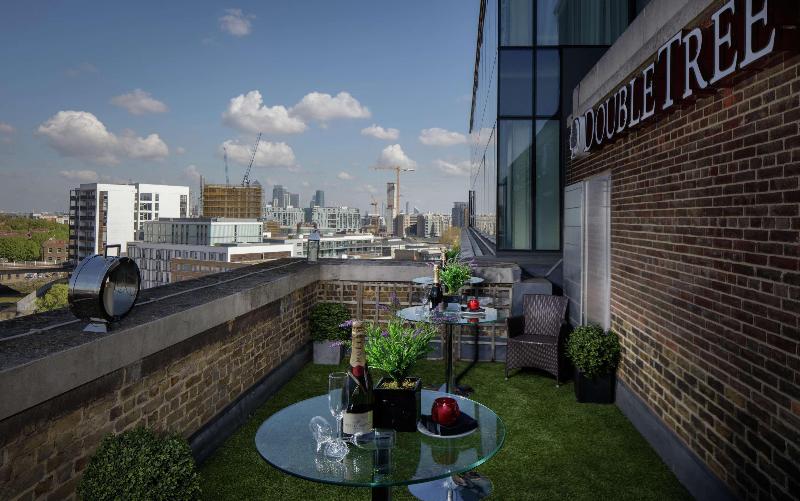 Doubletree by Hilton Greenwich - Genel