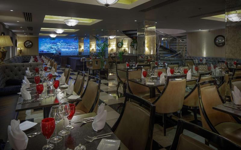 Doubletree by Hilton Greenwich - Restoran