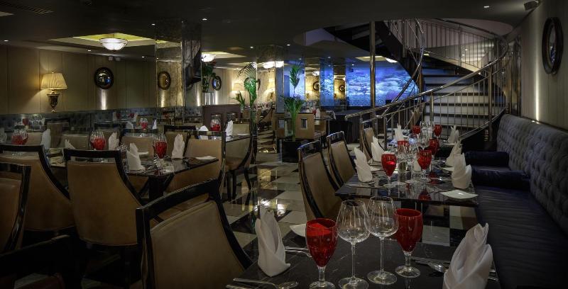 Doubletree by Hilton Greenwich - Restoran