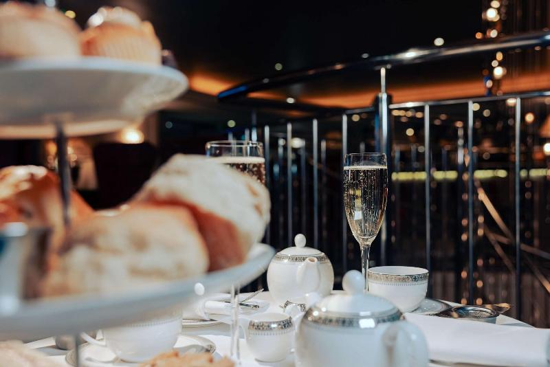 Doubletree by Hilton Greenwich - Restoran