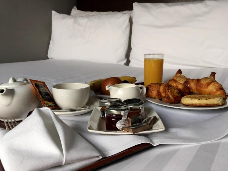 Doubletree by Hilton Greenwich - Restoran