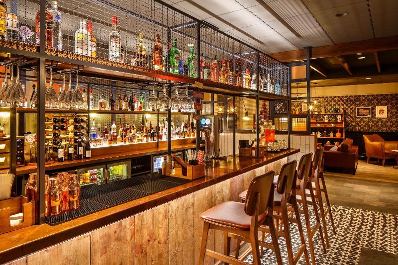 Manchester Centre 96 Portland Street - Bar