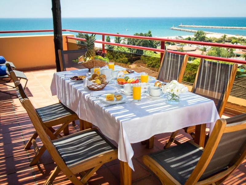 Dom Pedro Marina - Oda