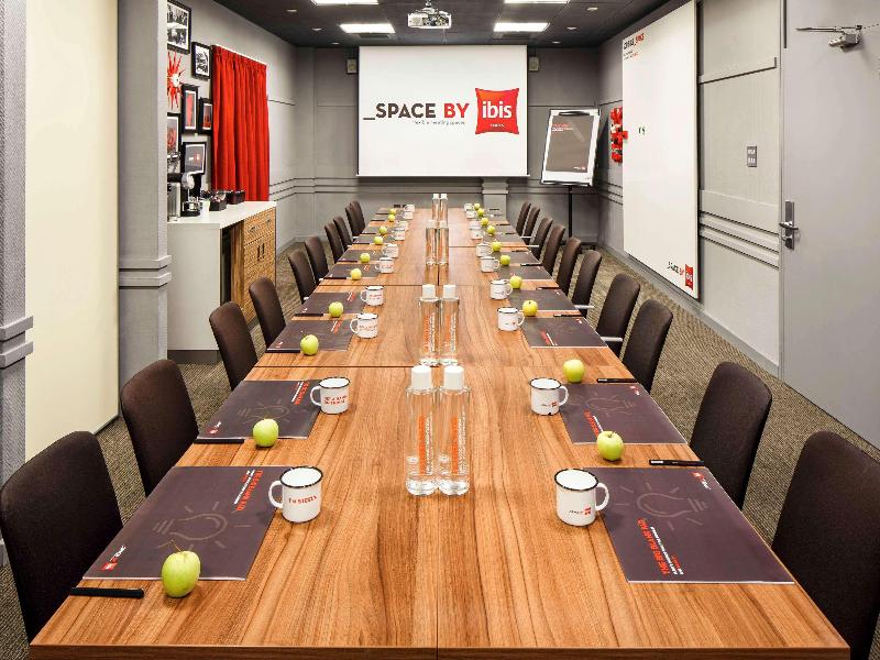Ibis Budget Rochefort - Toplantı