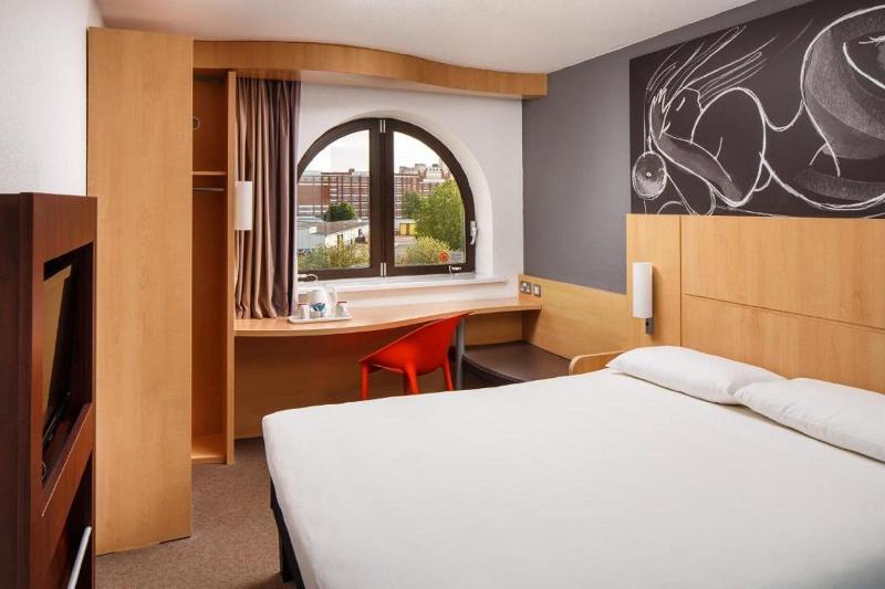 Ibis Budget Rochefort - Oda