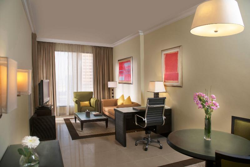 Two Seasons Hotel & Apartments (ex. Gloria Hotel) - Oda