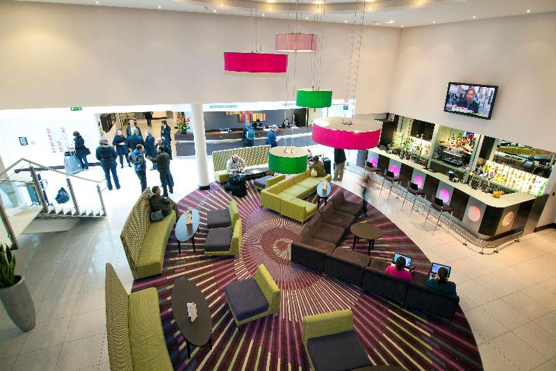 DoubleTree by Hilton Hotel London Heathrow Airport - Lobi
