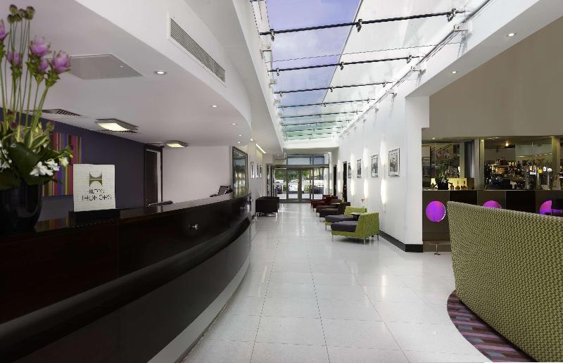 DoubleTree by Hilton Hotel London Heathrow Airport - Lobi