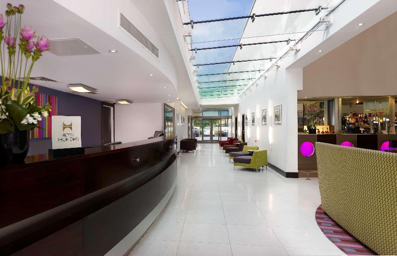 DoubleTree by Hilton Hotel London Heathrow Airport - Lobi