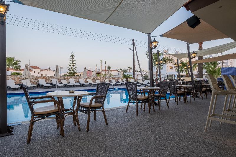 Anais Bay Apartment - Bar