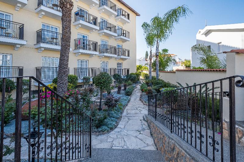 Anais Bay Apartment - Genel