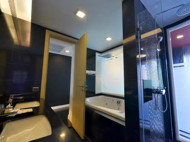 Sleep With Me Hotel design hotel @ Patong - Oda