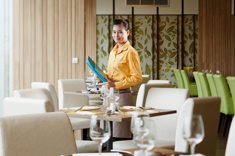 Centara Life Government Complex Hotel & Convention - Restoran