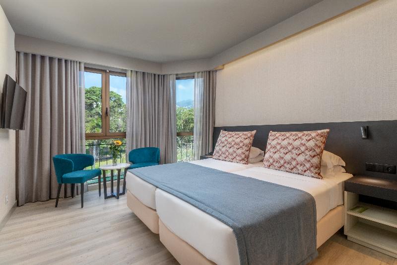 Enotel Magnólia - Oda