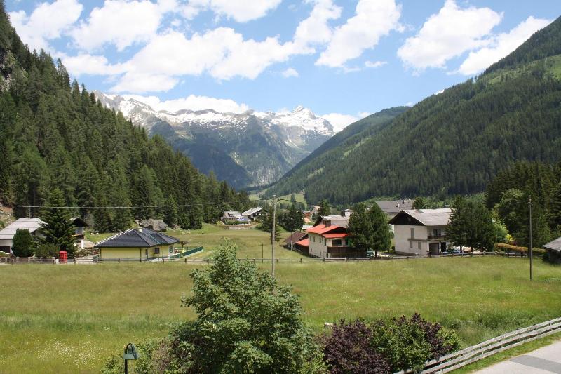 Hubertus - Genel