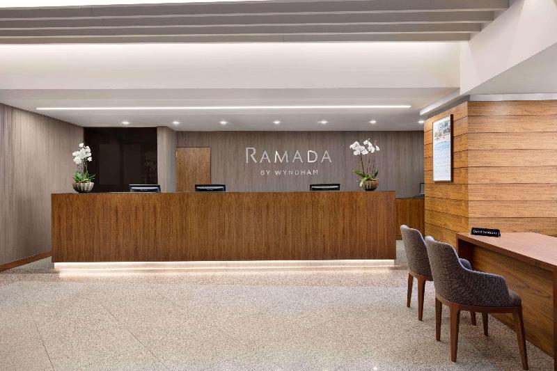 Ramada by Wyndham Lisbon - Lobi