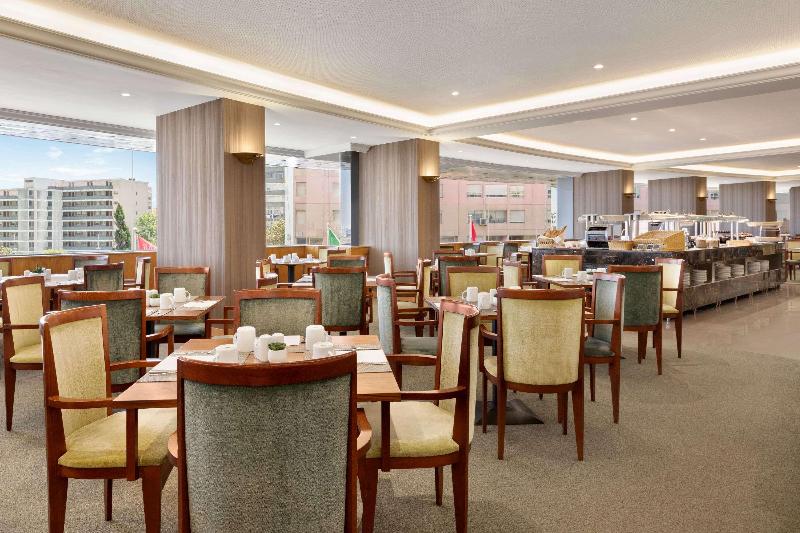 Ramada by Wyndham Lisbon - Restoran