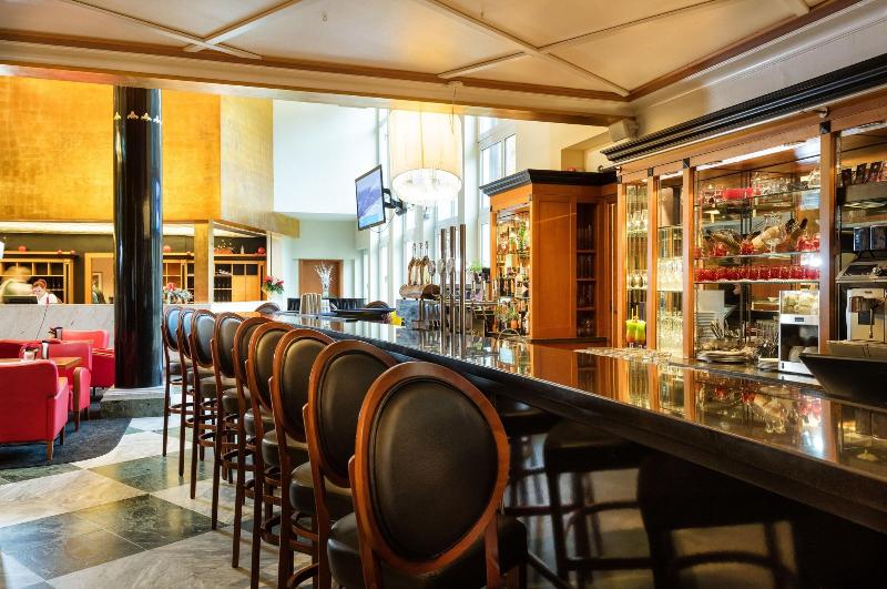 Mondi Holiday Bellvue - Bar