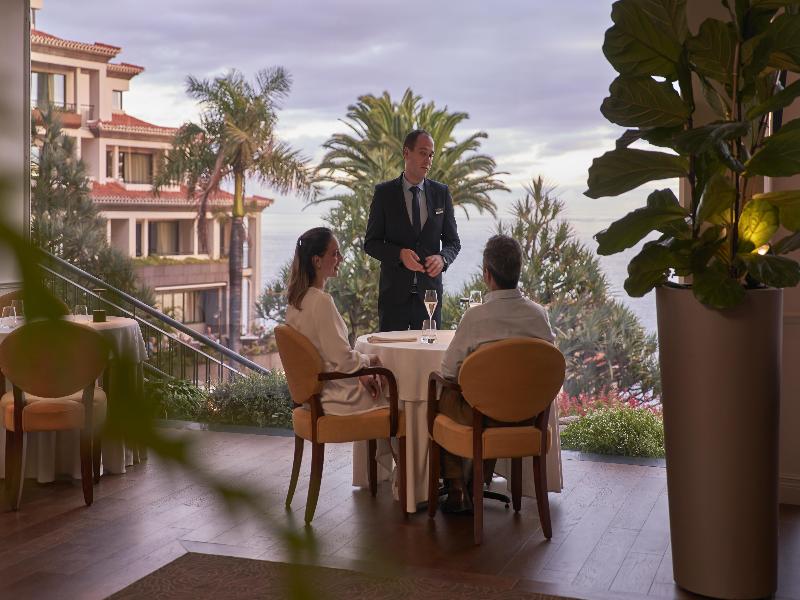 The Cliff Bay Resort - Restoran