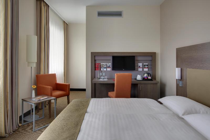 IntercityHotel Leipzig - Oda