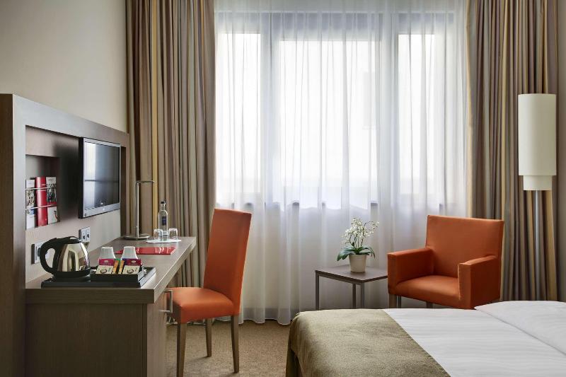 IntercityHotel Leipzig - Oda