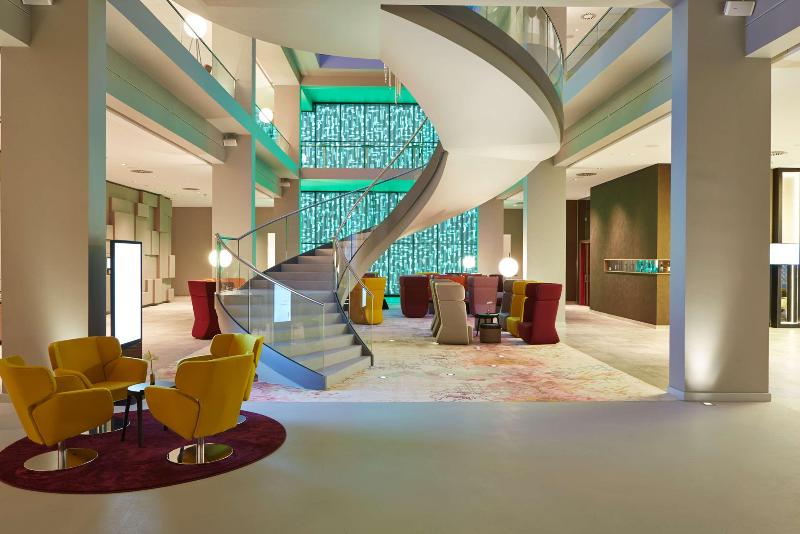Steigenberger Hotel Am Kanzleramt - Lobi