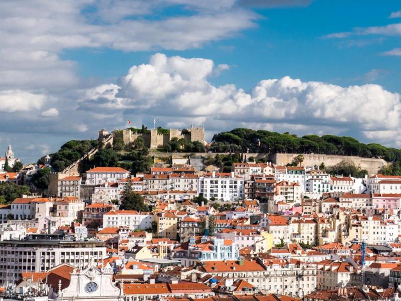 Dom Pedro Lisboa - Genel