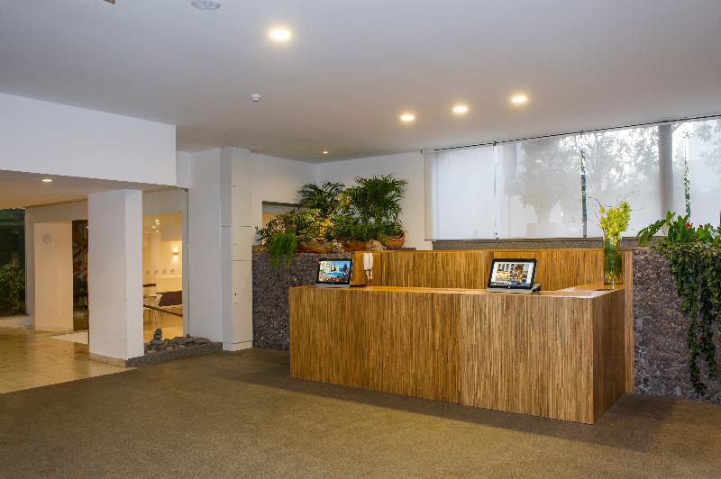 Estrelicia Hotel - Lobi