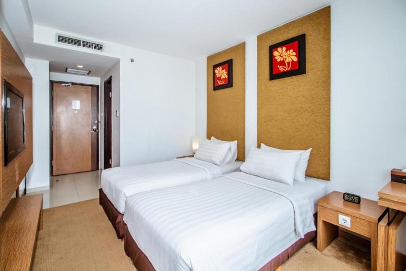 Grand Tjokro Hotel Yogyakarta - Oda