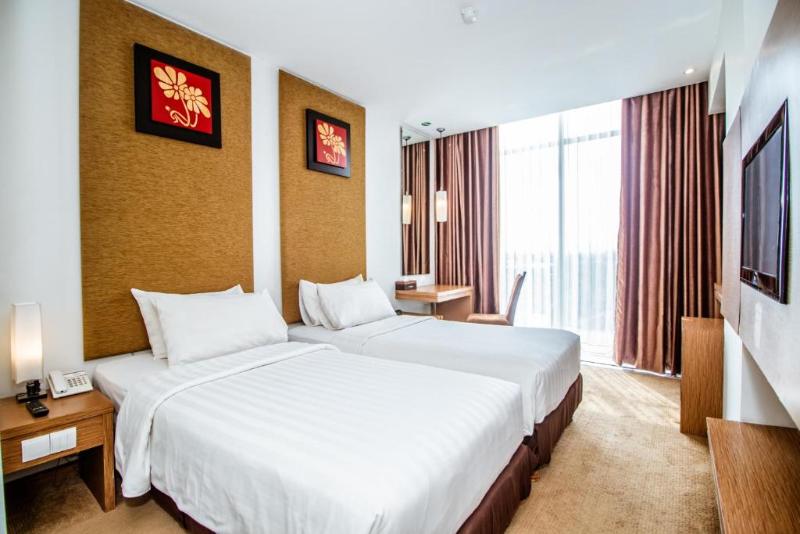 Grand Tjokro Hotel Yogyakarta - Oda