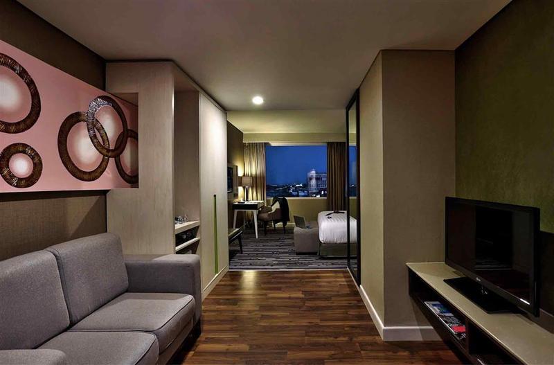 Mercure Serpong Alam Sutera - Oda