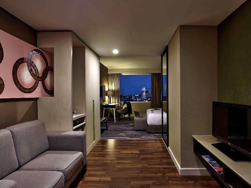Mercure Serpong Alam Sutera - Oda