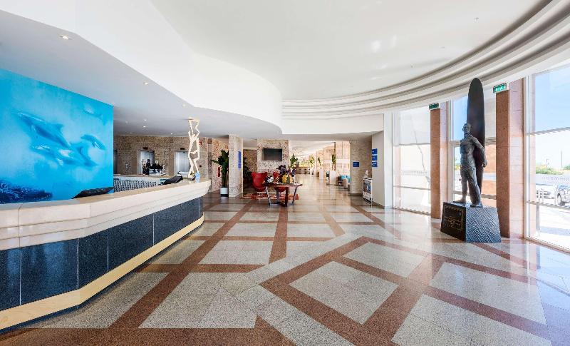 Tryp Lisboa Caparica Mar Hotel - Lobi