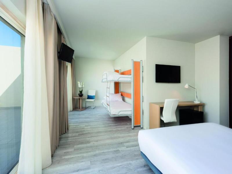 Tryp Lisboa Caparica Mar Hotel - Oda