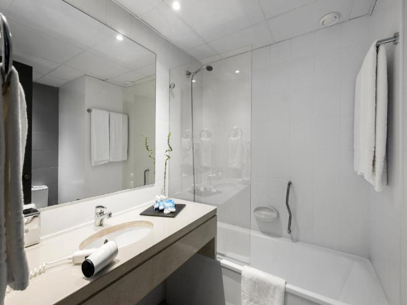 Tryp Lisboa Caparica Mar Hotel - Oda